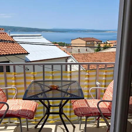 Apartmani Toni Crikvenica Exteriör bild